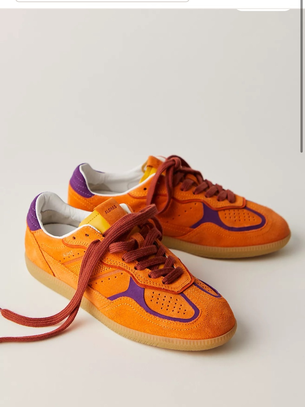 ALOHAS TB.490 Rife Suede Low-Top Sneakers